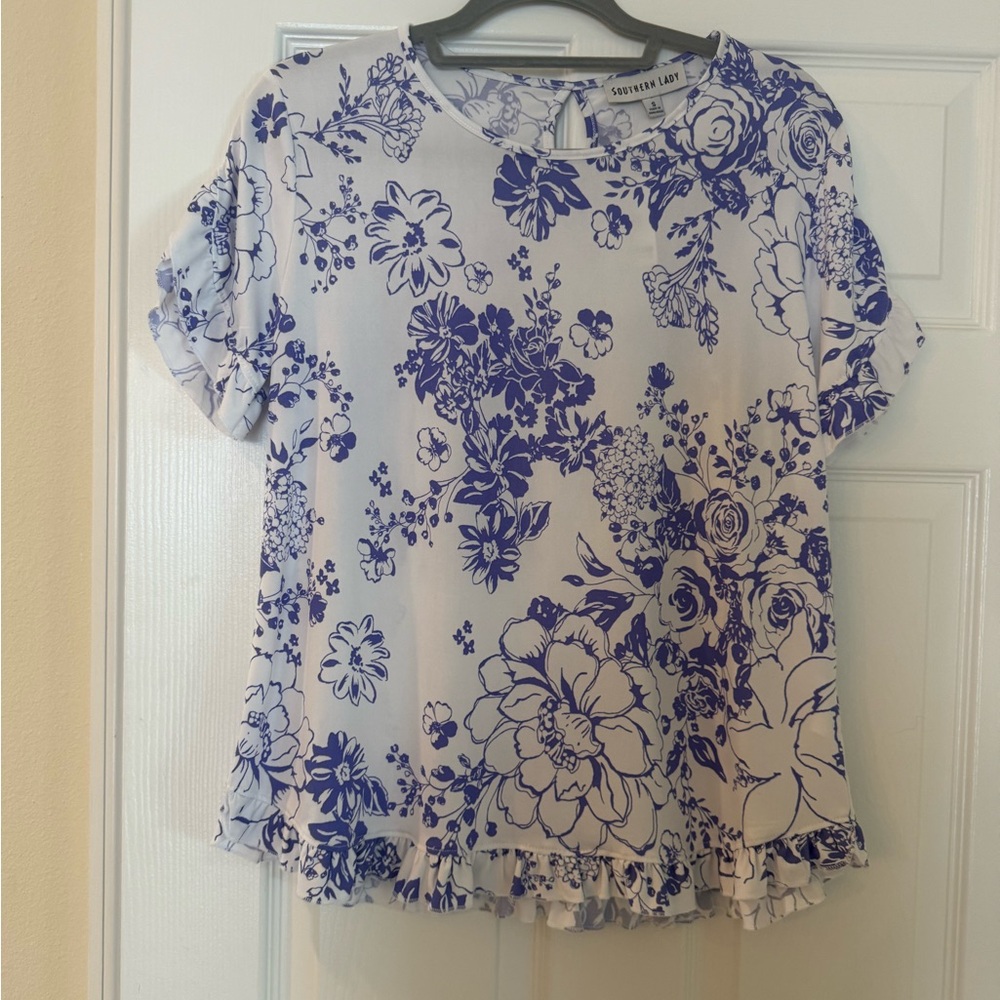 Southern Lady White Floral Short Sleeve Ruffle Hem Top